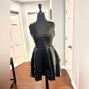 Lrady Women’s Sequin Glitter V-Neck Cocktail Dress